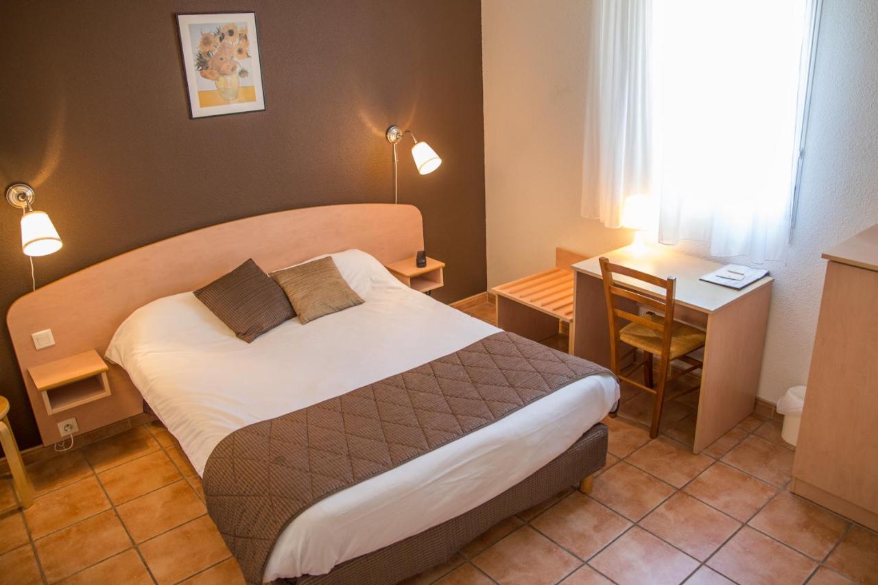 Logis Hotel - Auberge Du Pastel - Hotel 3 Etoiles Et Restaurant Nailloux Exteriör bild